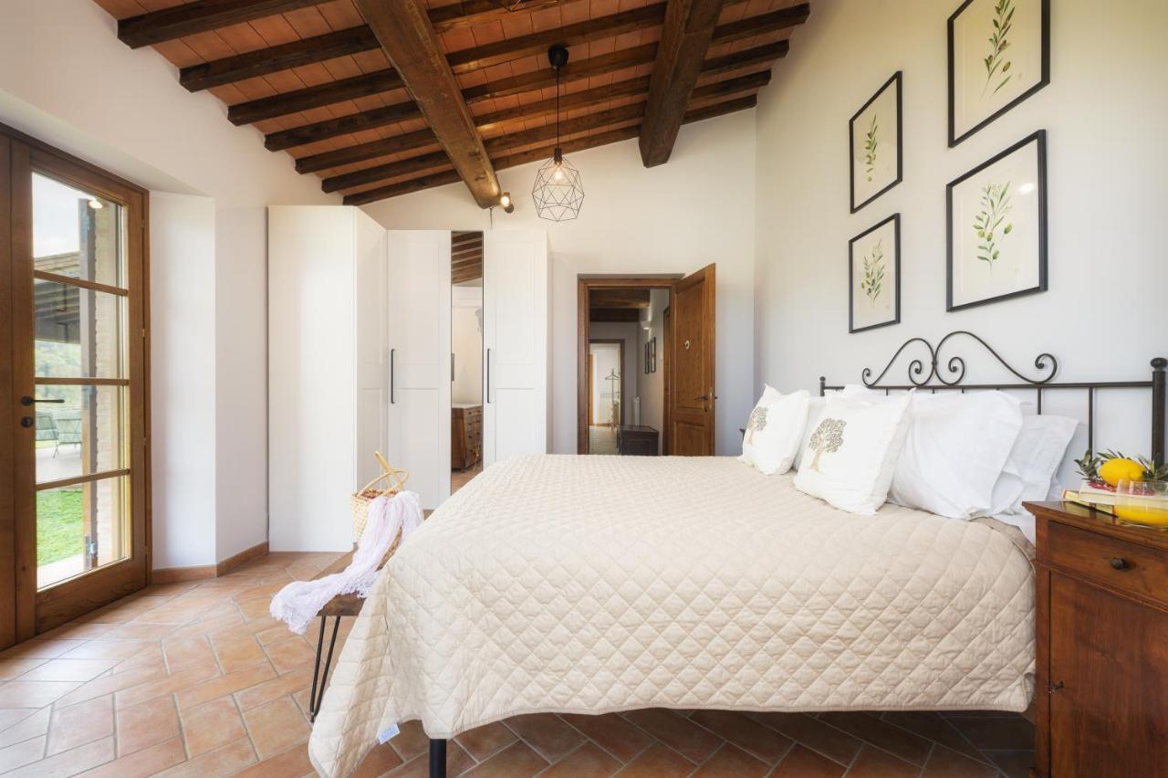 Вилла Casa Ora D'Oro - Panoramic Views / Pool / Private Garden Трекуанда Экстерьер фото